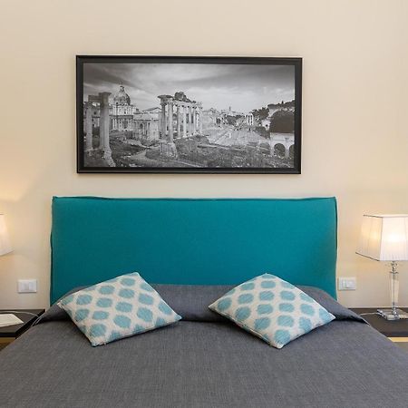 Spa Apartment Via Barberini Roma Esterno foto
