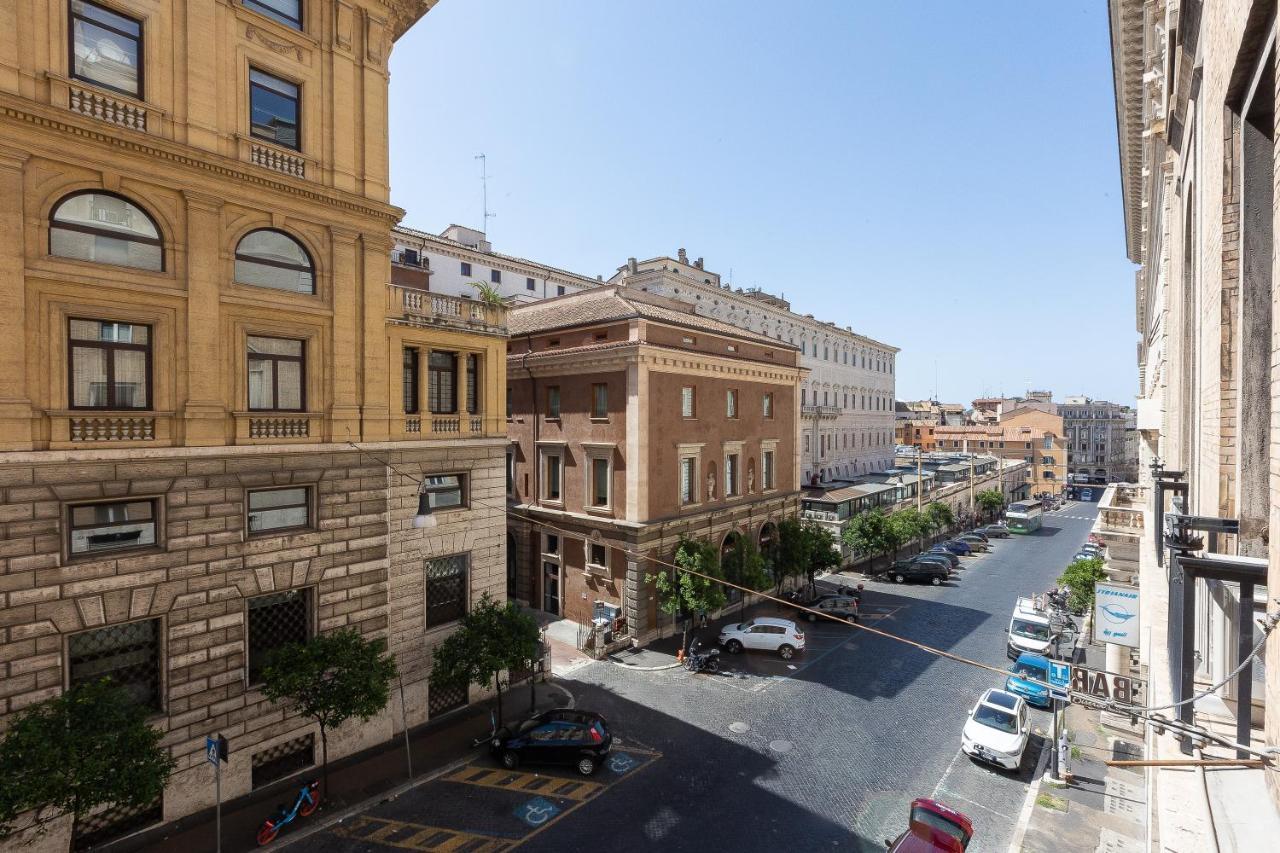 Spa Apartment Via Barberini Roma Esterno foto