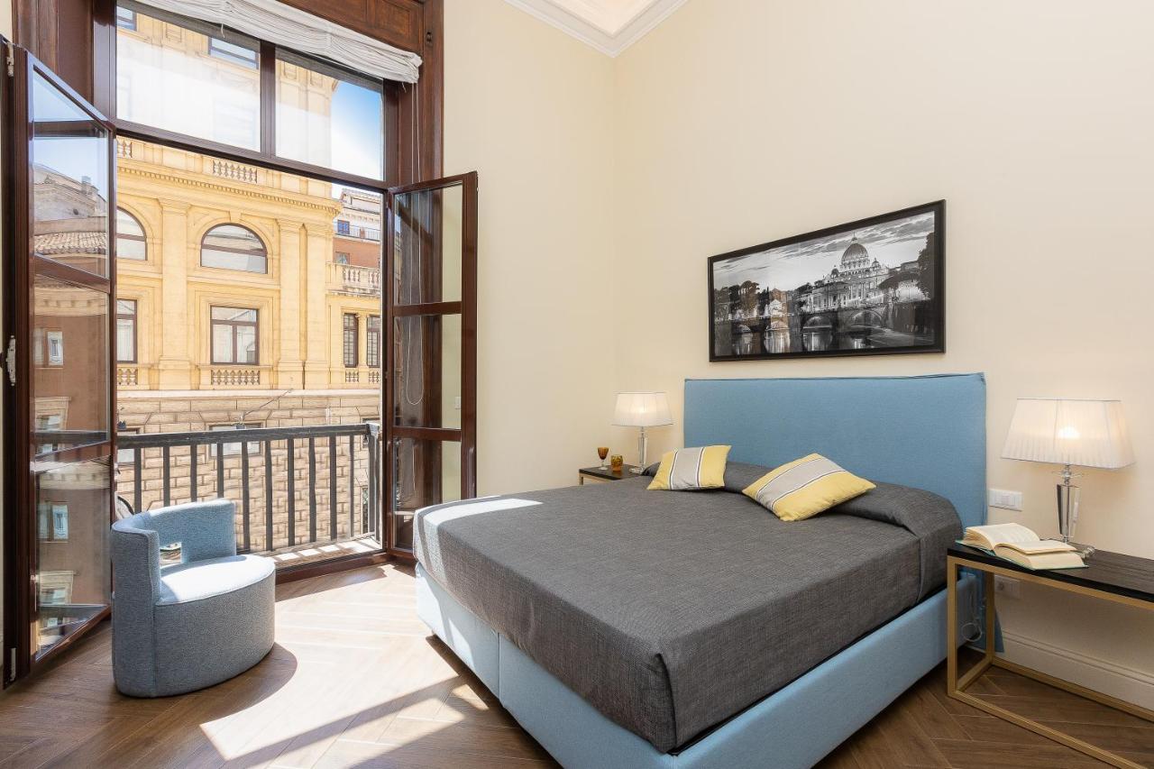 Spa Apartment Via Barberini Roma Esterno foto