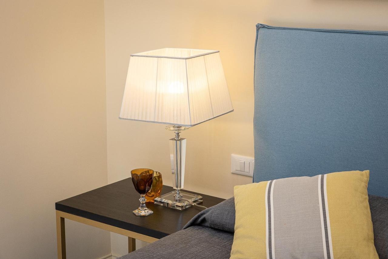 Spa Apartment Via Barberini Roma Esterno foto
