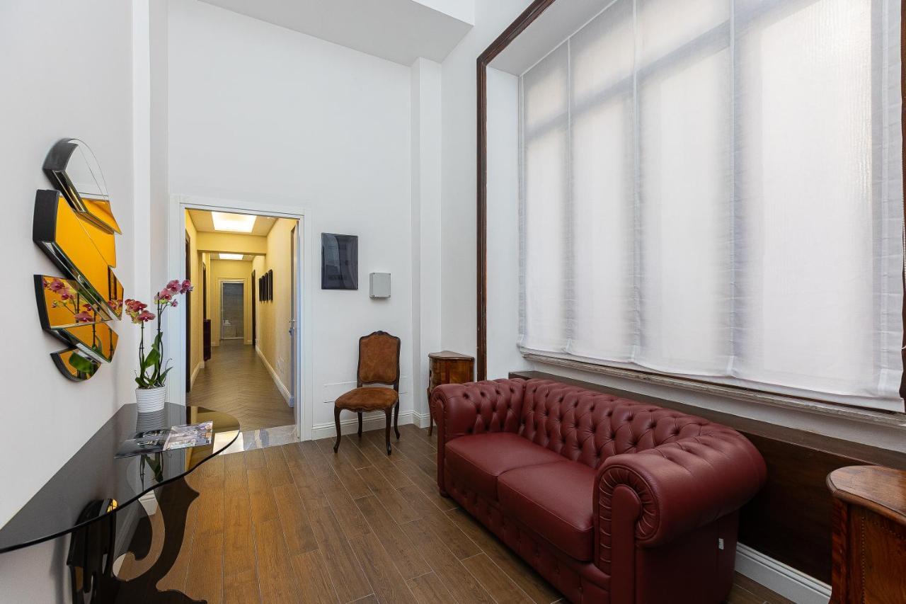 Spa Apartment Via Barberini Roma Esterno foto