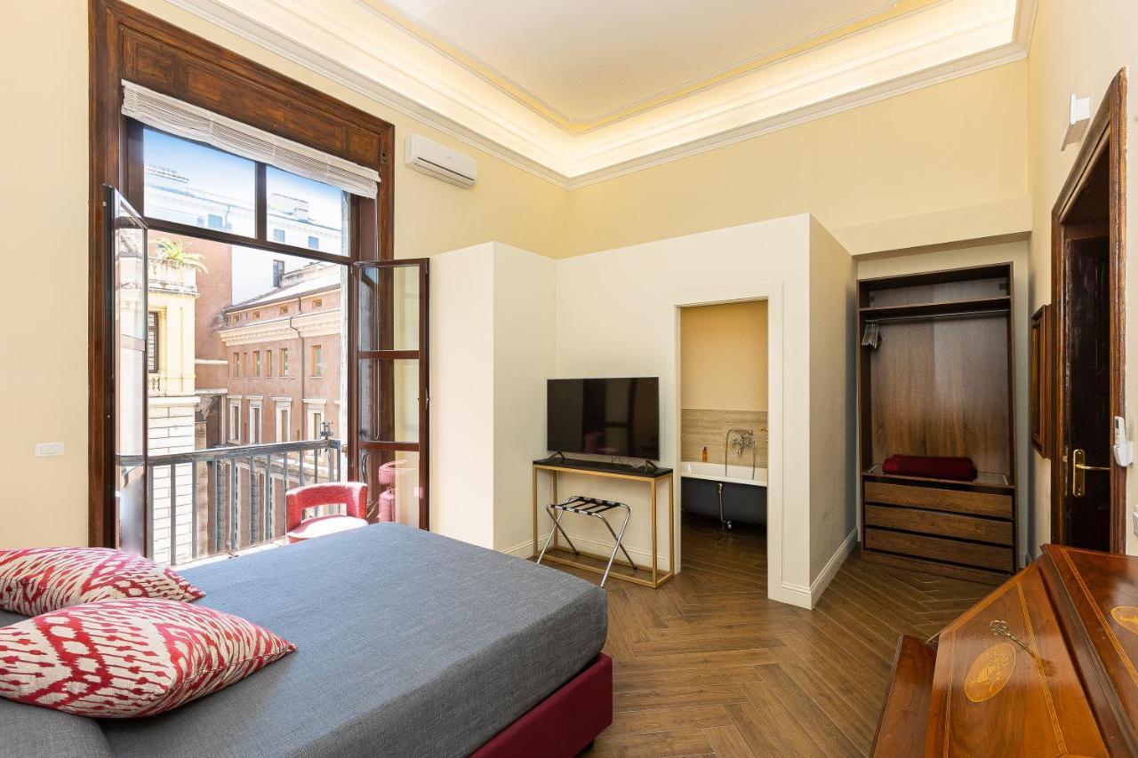 Spa Apartment Via Barberini Roma Esterno foto